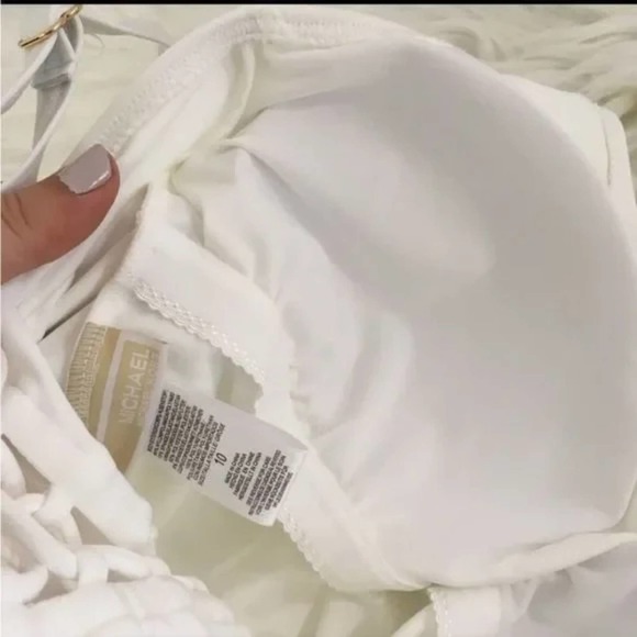 MICHAEL KORS BACK LACE UP ONE PIECE SWIMSUIT WHITE SWIMWEAR SIZE 8, 14 new!!! - Picture 5 of 16